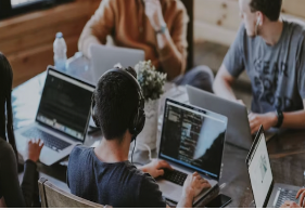 Nykaa第一财季营收142.2亿卢比，净利润小幅增长8%