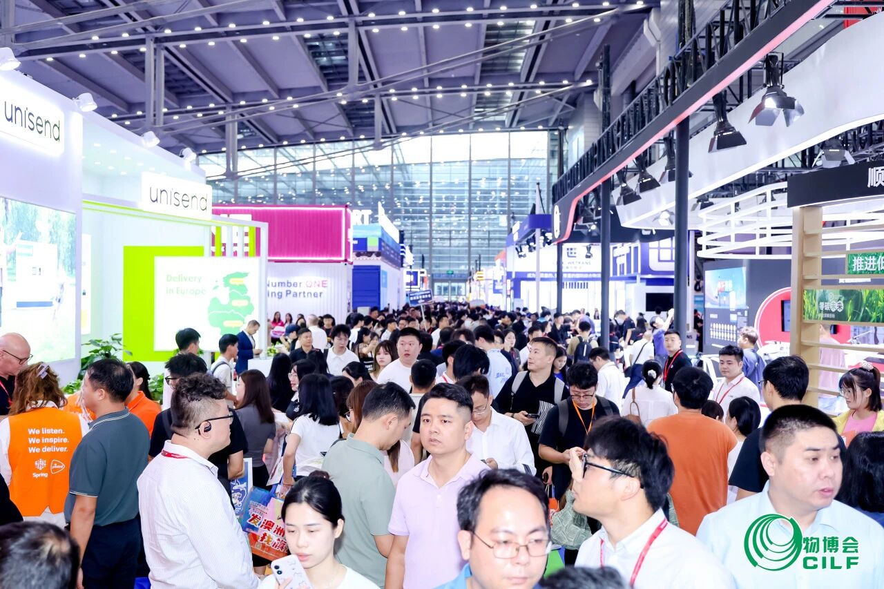 东擎速递精彩亮相2025中国物博会，实力斩获“金牛奖”，彰显拉美跨境物流硬实力！